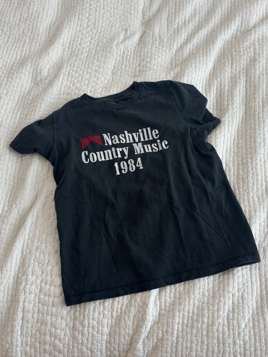 Brandy Melville Tops - Brandy Melville Nashville Tee
